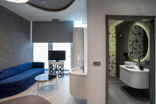 Slider image (9) Estetik International Health Group